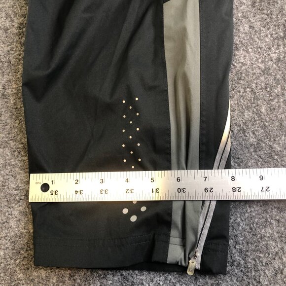 New Balance Jogger Mens M Black Athletic Reflective Windbreaker Running Zip - Picture 12 of 15